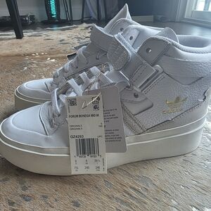 NWT! Adidas Forum Bonega Mid White Sneakers